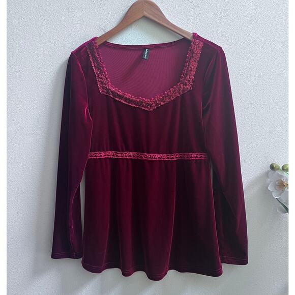 Women's Red Velvet Lace Trim Ruffle Long Sleeve Top Whimsigoth‎ Size Medium - Picture 1 of 8